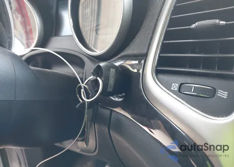 2011 Jeep Grand Cherokee Laredo from USA, damaged, VIN 1J4RR4GG3BC540655